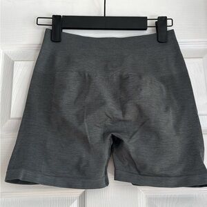 Alphalete amplify shorts